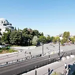 Xloft Szálloda 3*