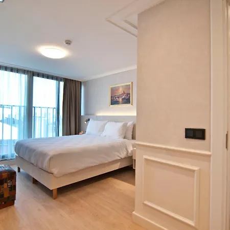 فندق Xloft