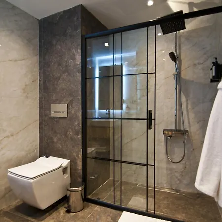 Hotel Xloft 3*