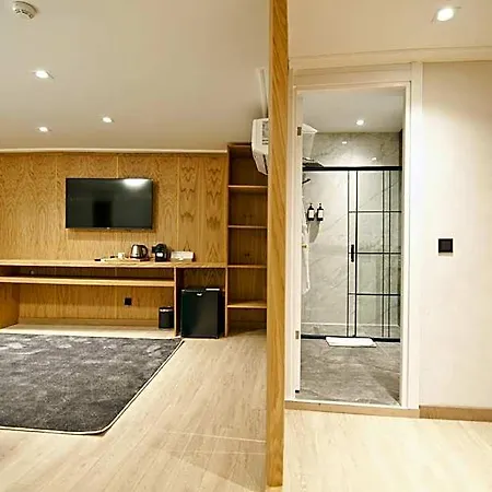Hotel Xloft