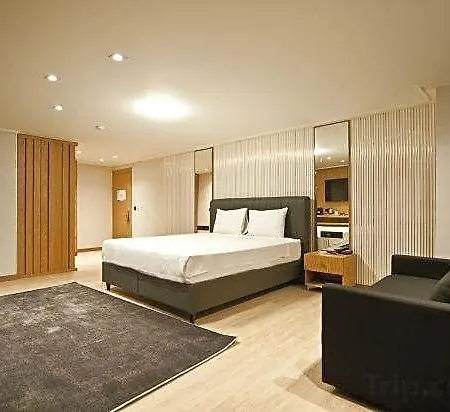 Xloft 3* Istanbul