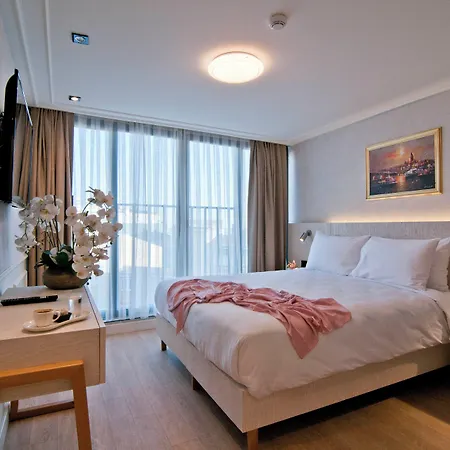 Xloft Hotel